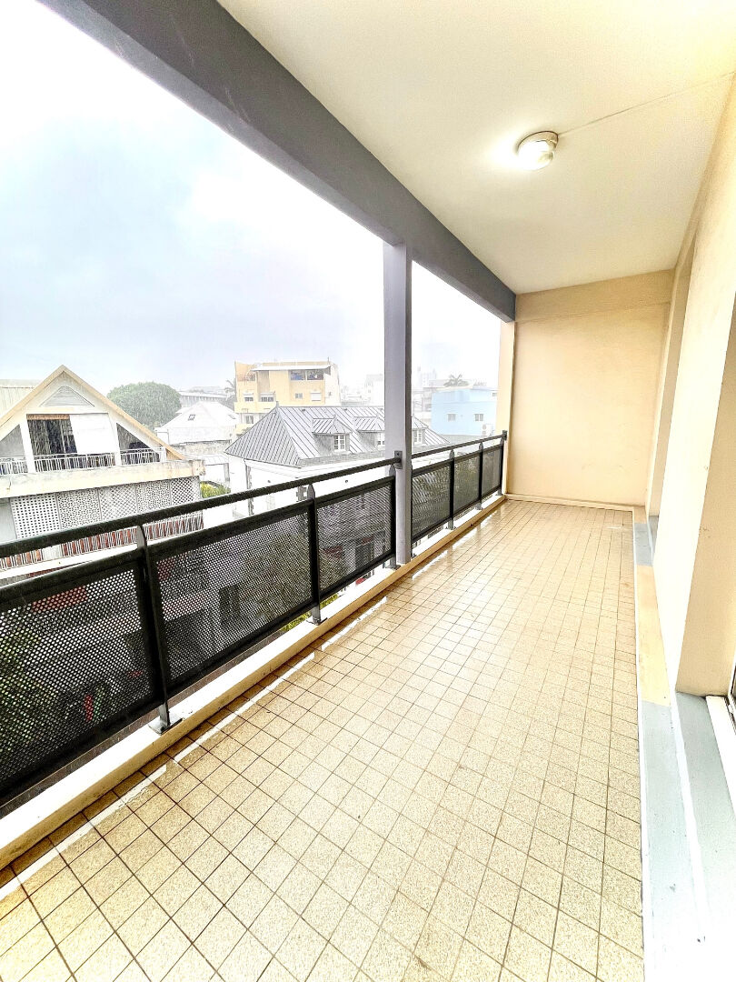 Photo Appartement T2 - 48 m2 - SAINT DENIS image 6/6