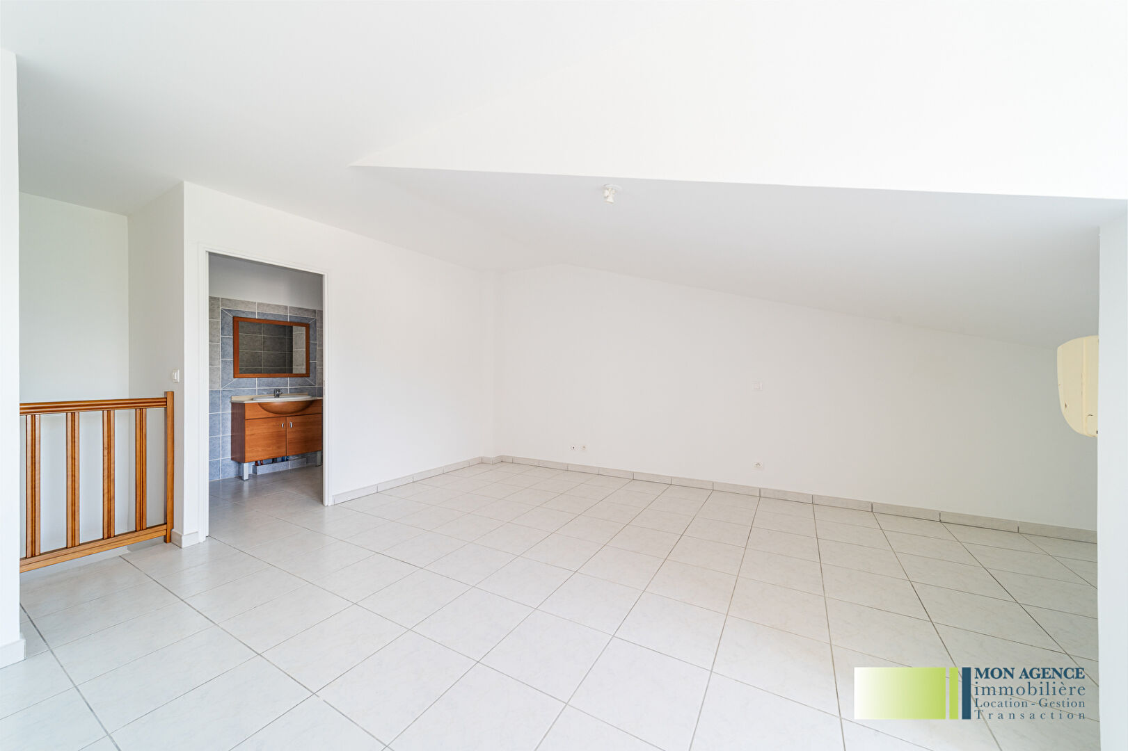 Photo T2  - LIGNE DES BAMBOUS - ST PIERRE image 6/6