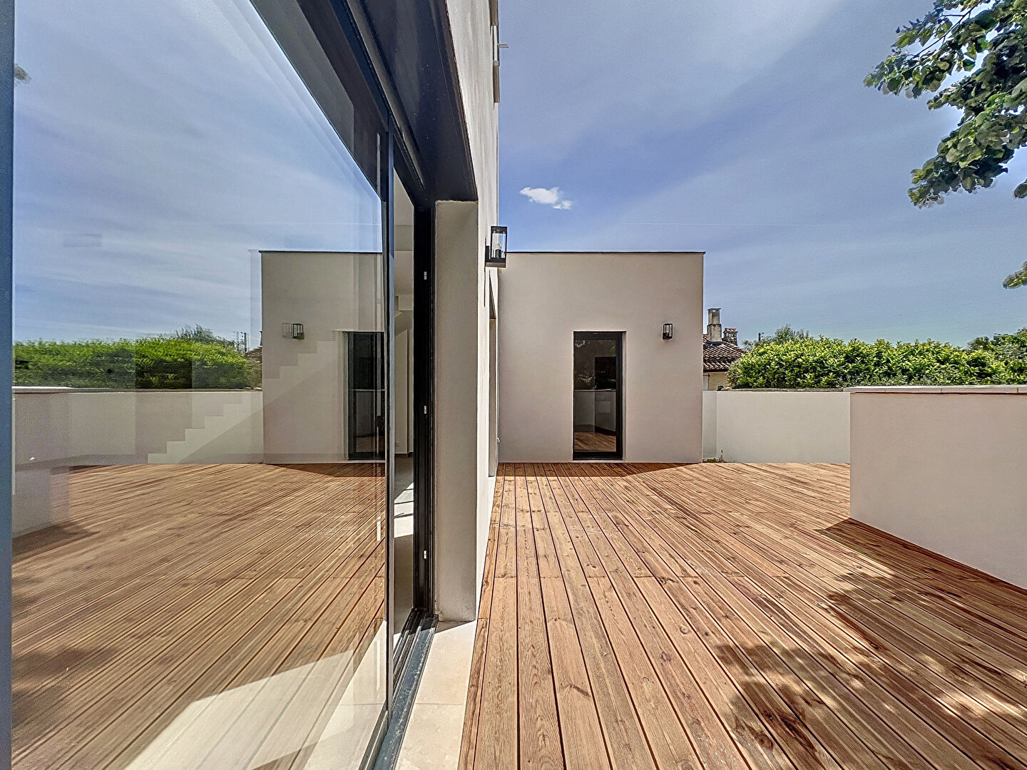 Photo Magnifique villa T5 lumineuse moderne et fraîchement construite image 4/6