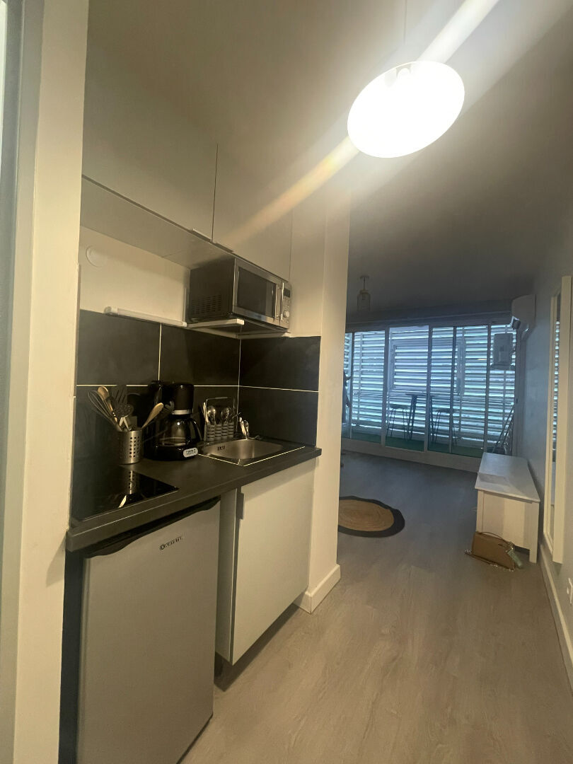 Appartement - 1 pièce - Champs-Fleuri (Saint-Denis)