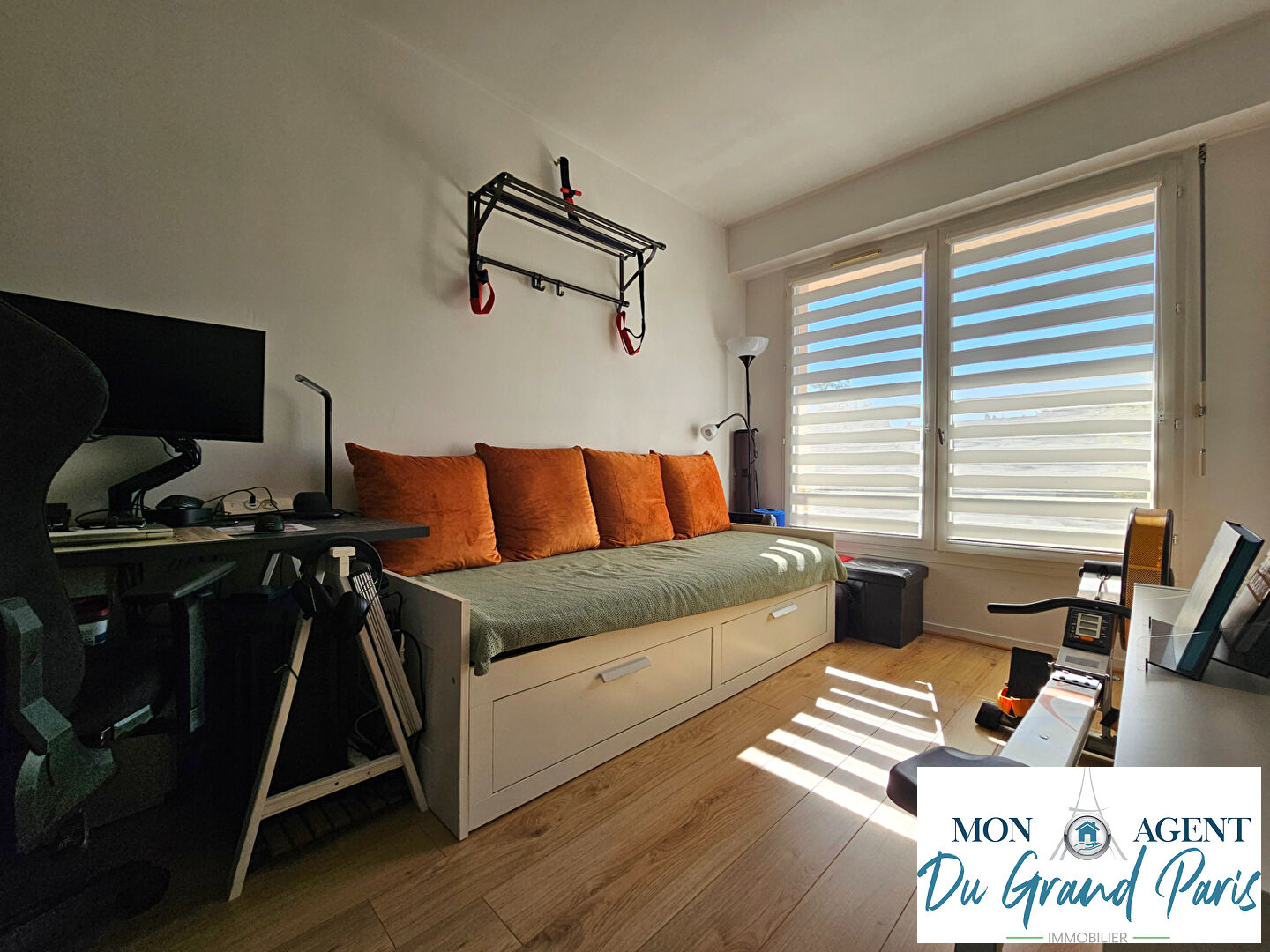 Photo Appartement Duplex Terrasse Arpajon 5 Pieces 97 m2 cave et garage double dernier etage image 4/6