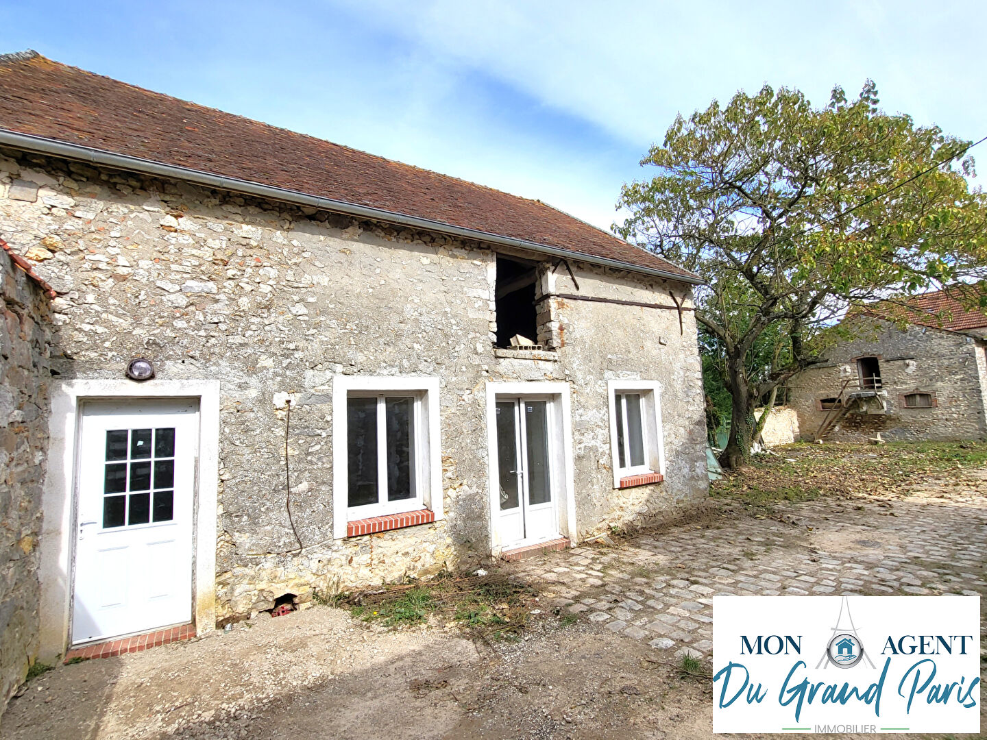 Maison à vendre à Torfou - 5 pièces avec jardin
