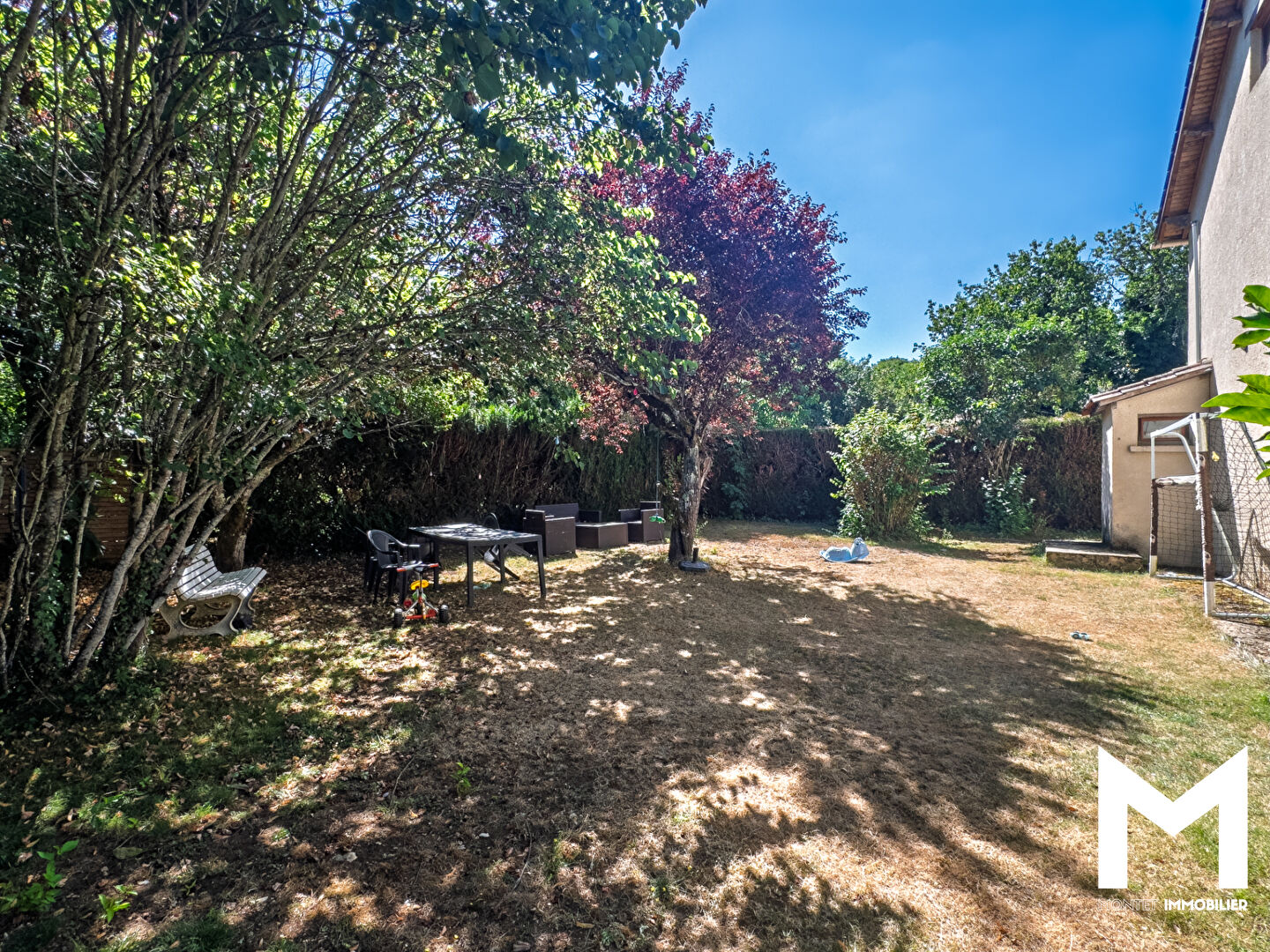 Photo Maison en pierre avec grange image 3/6