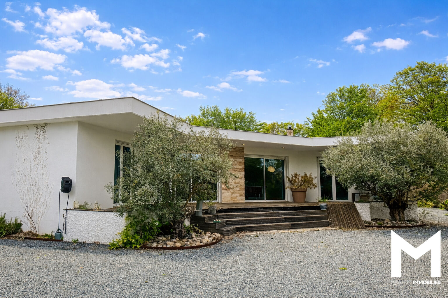 Agence immobilière de MONTET IMMOBILIER Perigueux - MONTET IMMOBILIER