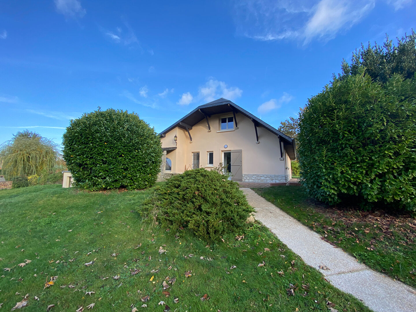 Agence immobilière de Montfort L'Amaury Immobilier - Montfort L'Amaury Immobilier