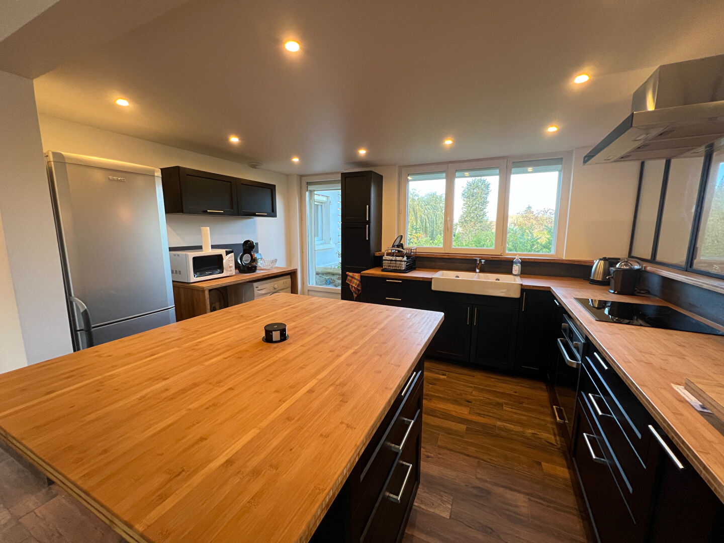 Photo Maison Familiale rénovée 6' Montfort L Amaury 5 pièces 131 m2 image 2/6