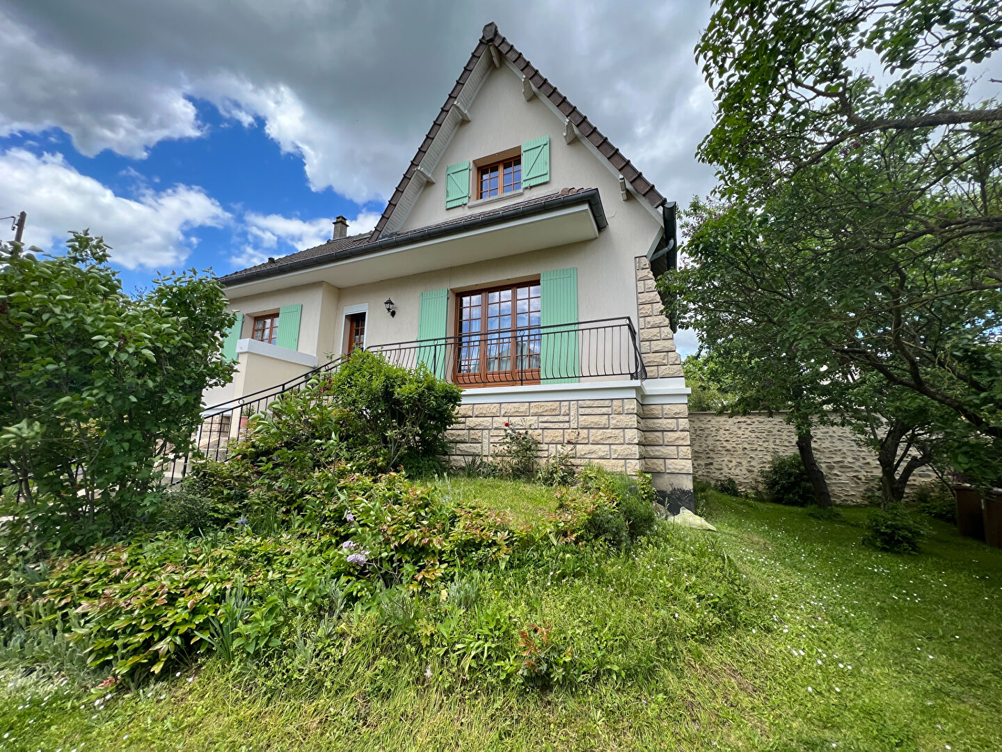 Agence immobilière de Montfort L'Amaury Immobilier - Montfort L'Amaury Immobilier