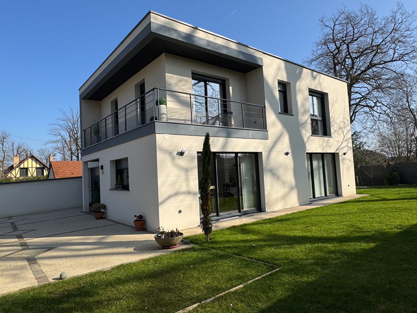 Agence immobilière de Montfort L'Amaury Immobilier - Montfort L'Amaury Immobilier