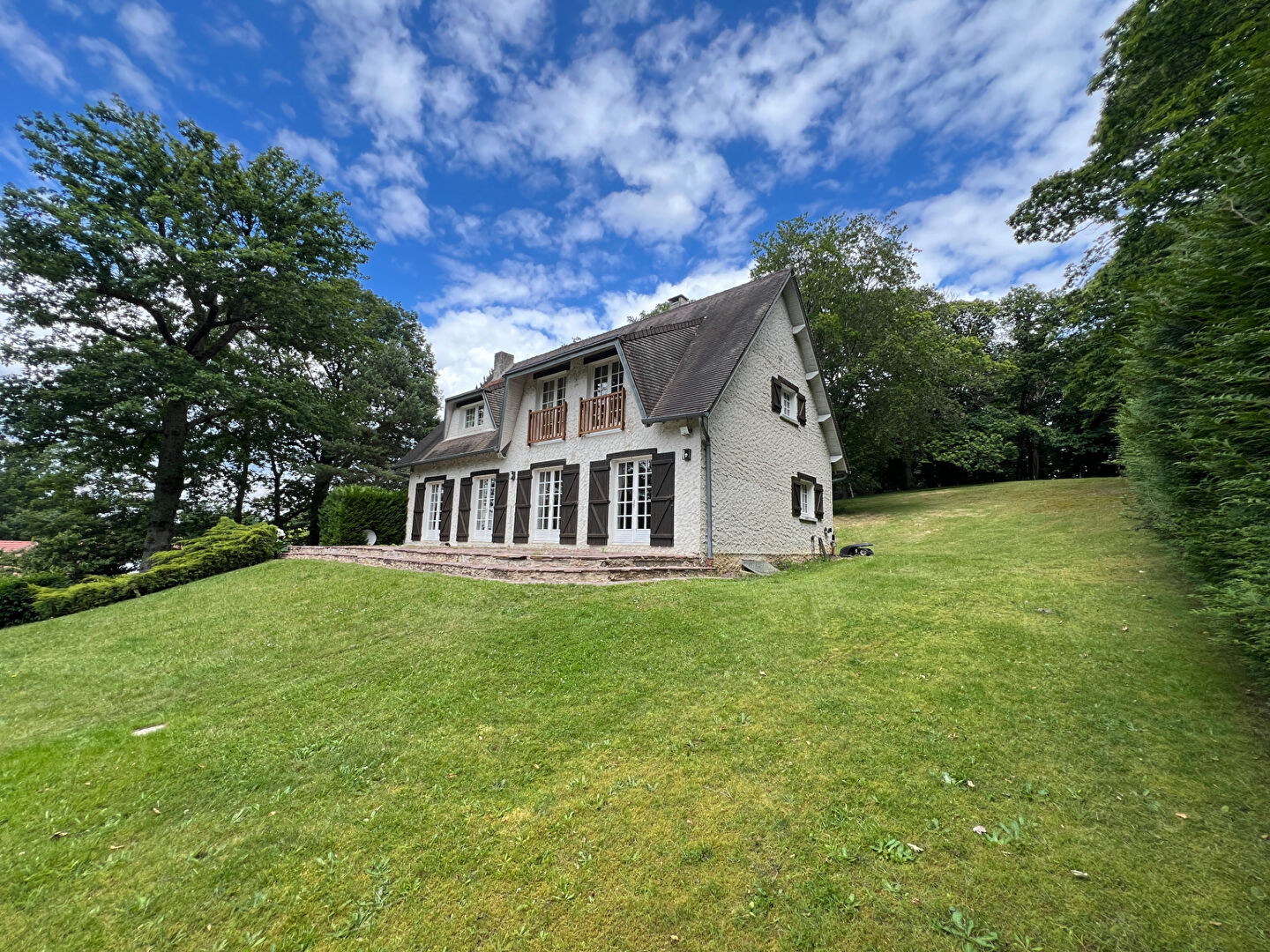Agence immobilière de Montfort L'Amaury Immobilier - Montfort L'Amaury Immobilier