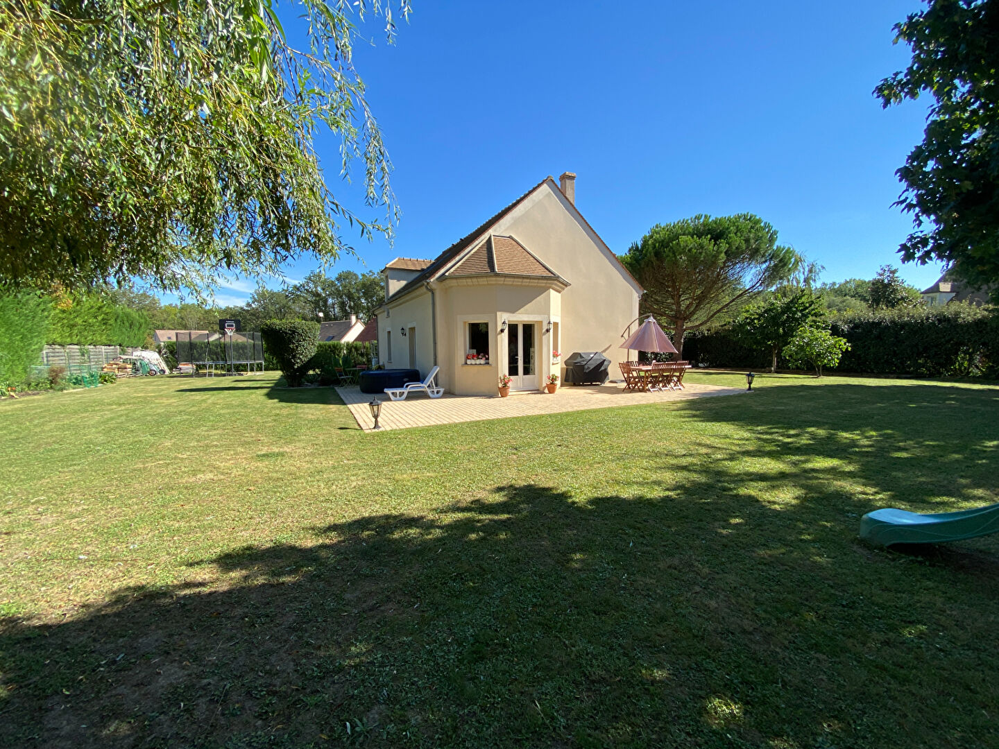 Agence immobilière de Montfort L'Amaury Immobilier - Montfort L'Amaury Immobilier
