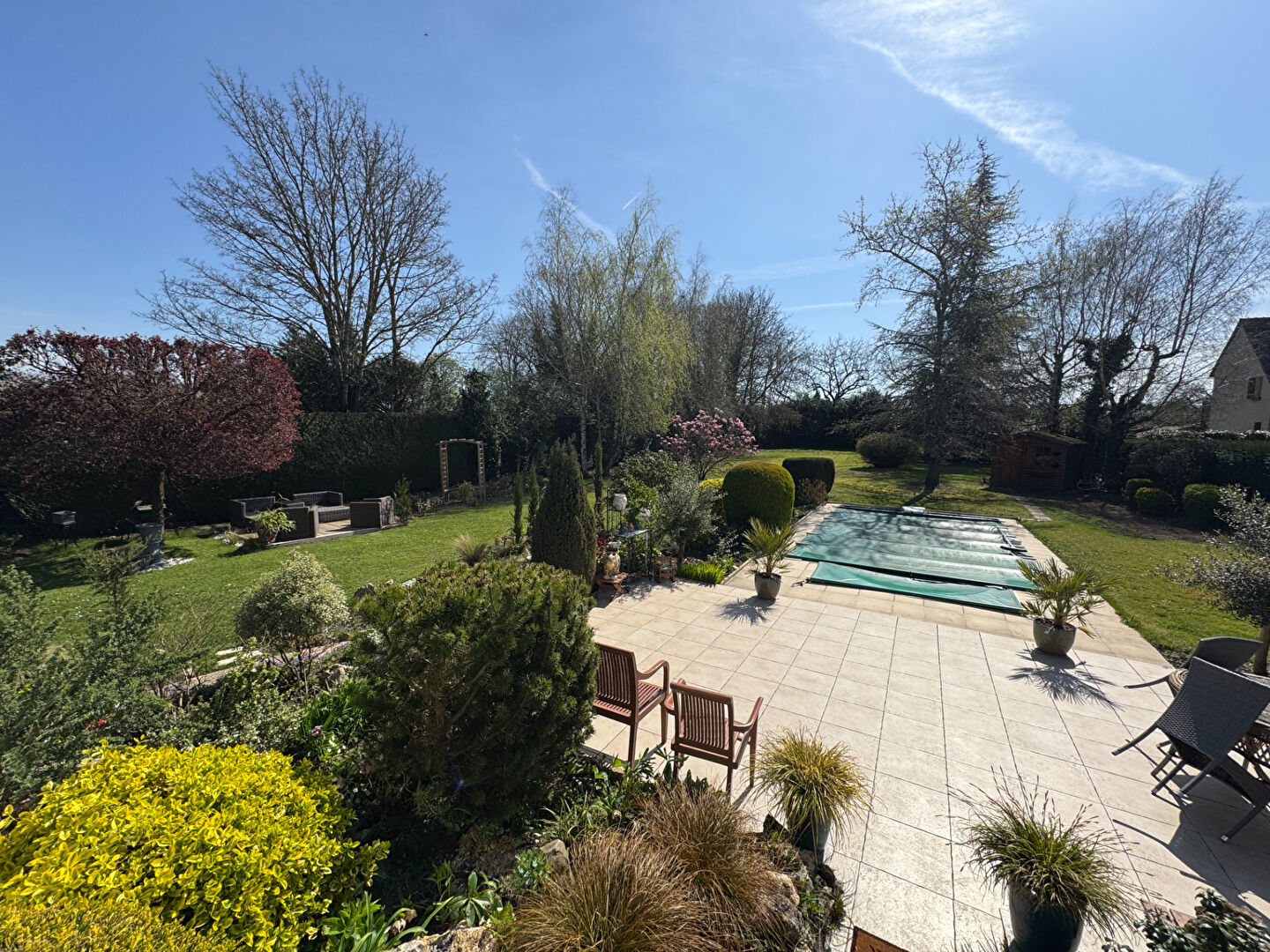 Photo Très jolie maison traditionnelle avec piscine chauffée proche Montfort L'Amaury 6 pièces 178.50 m2 image 3/6