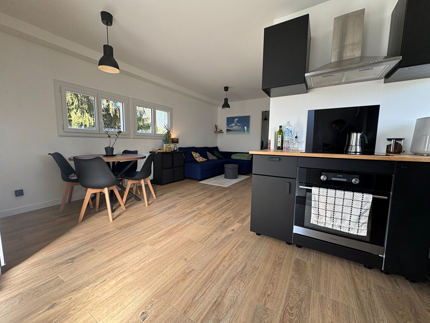 Photo Charmante petite maison récente de plain pied  avec beau terrain Proche Auteuil/ Autouillet 3 pièces 50 m2 image 4/6