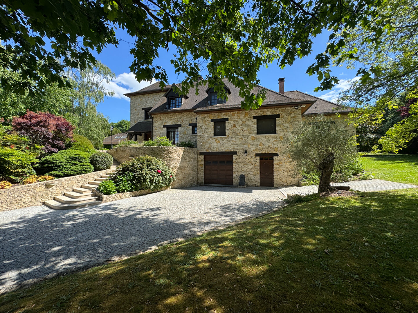 Agence immobilière de Montfort L'Amaury Immobilier - Montfort L'Amaury Immobilier