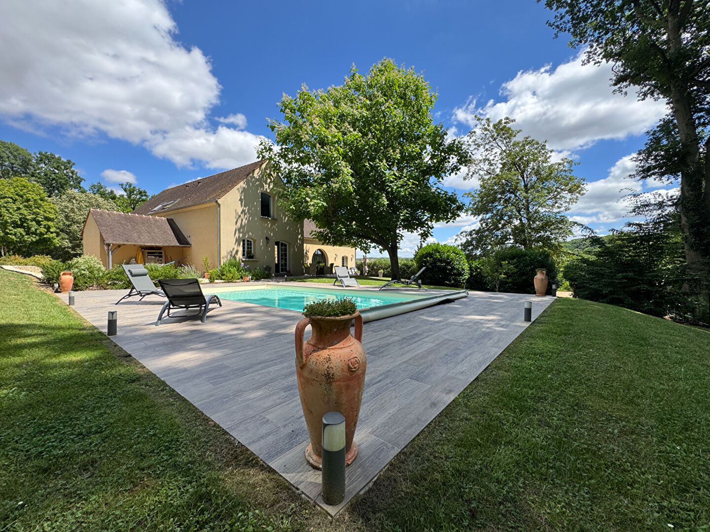 Agence immobilière de Montfort L'Amaury Immobilier - Montfort L'Amaury Immobilier