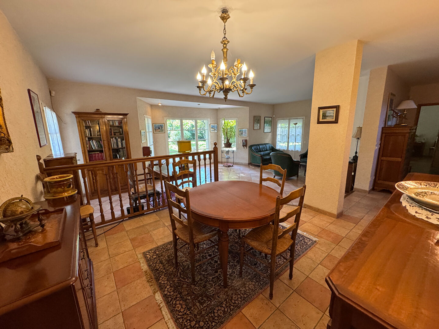 Photo Jolie maison traditionnelle Proche Montfort L 'Amaury  8 pièces  225 m2 image 6/6