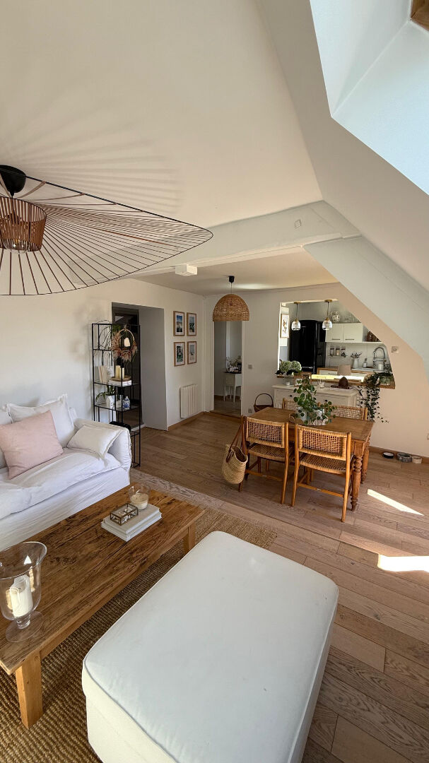 Photo Bel Appartement  avec petit balcon  La Queue Les Yvelines 3 pièces  65 m2 image 1/6