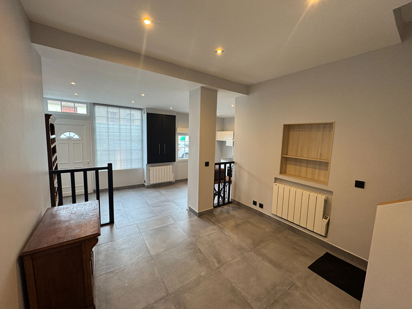 Jolie maison ancienne de ville avec terrasse , entièrement rénovée  Jouars Pontchartrain 4 pièces 62 m2