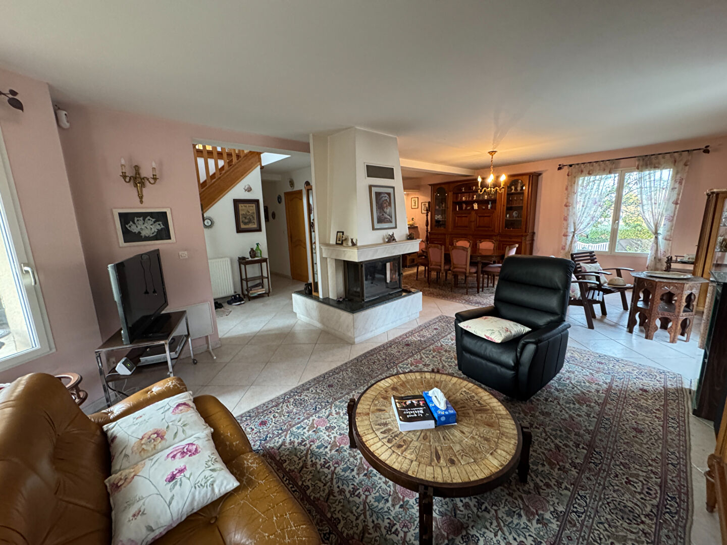 Photo Jolie maison récente et familiale Montfort L Amaury 7 pièces 140m2 image 4/6