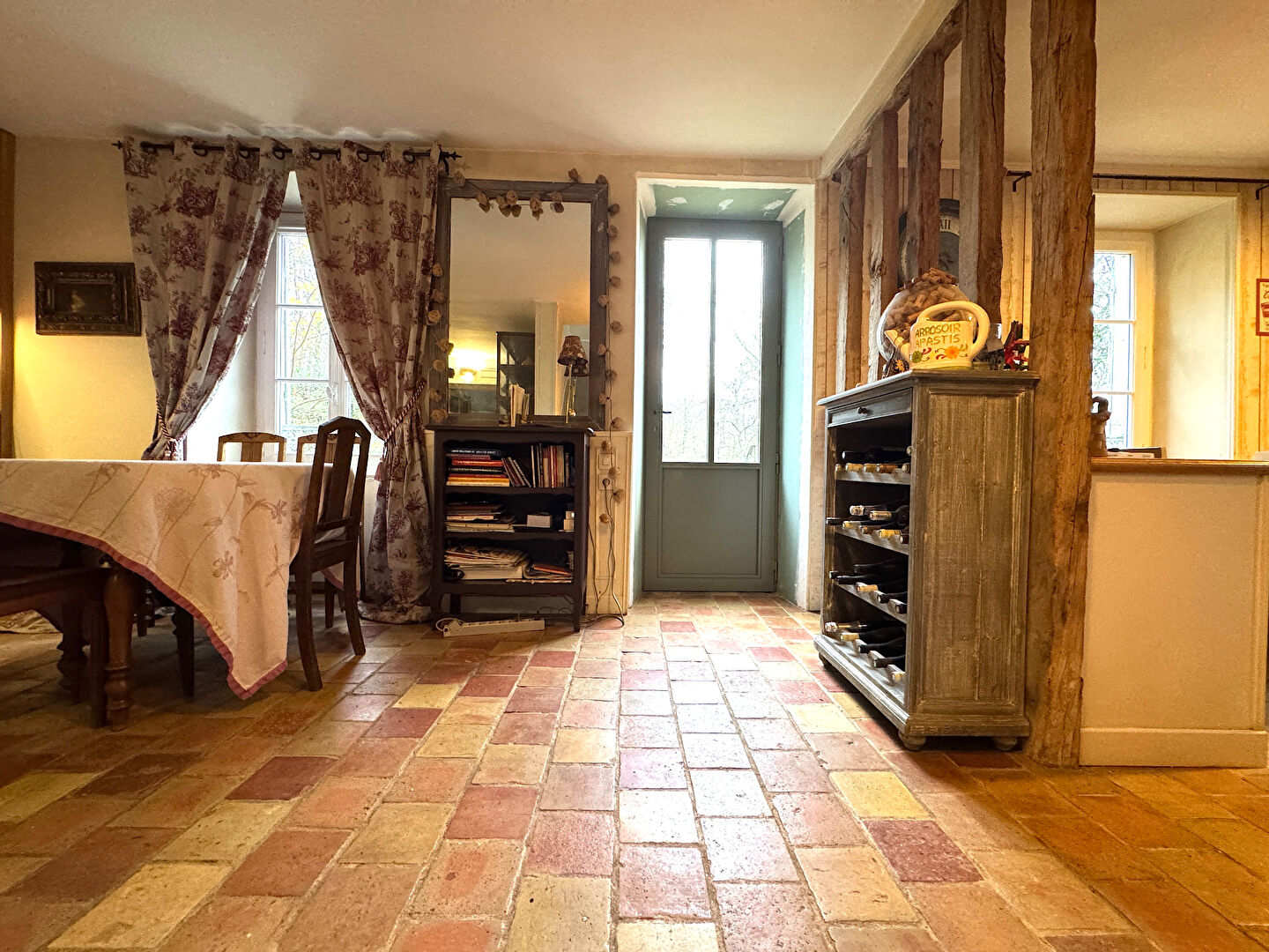 Photo Ancien Corps de ferme Proche Forêt Domaniale  6' de MONTFORT L AMAURY   6 pièces 160 m2 image 6/6