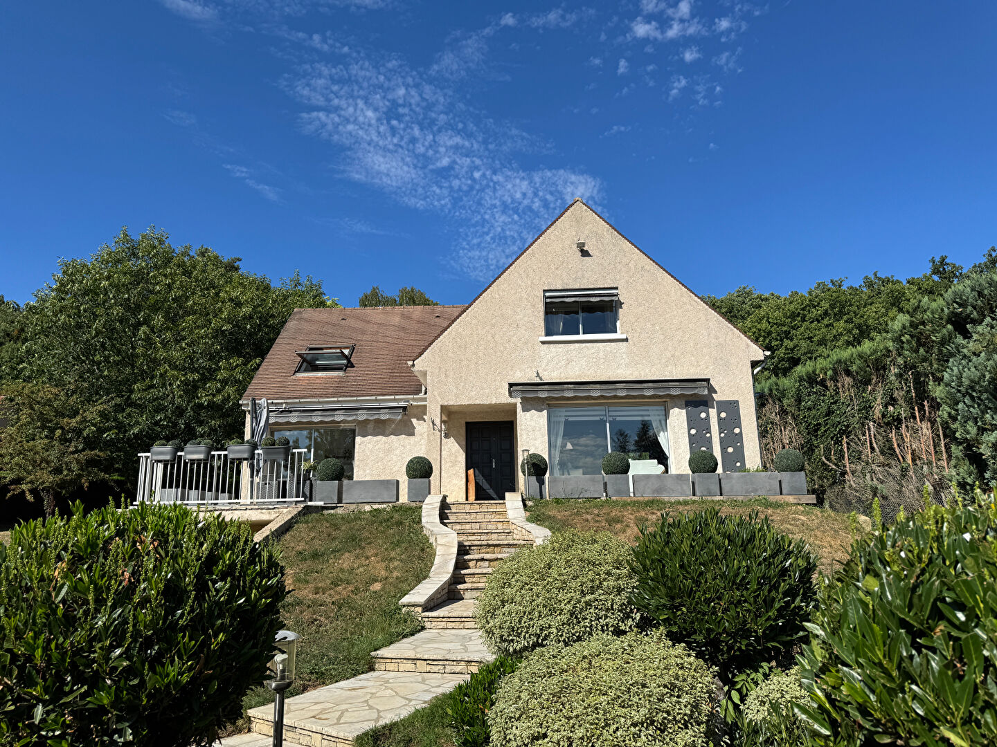 Agence immobilière de Montfort L'Amaury Immobilier - Montfort L'Amaury Immobilier