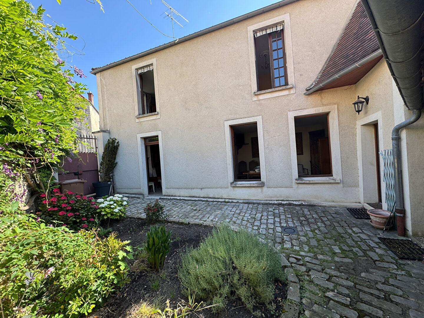 Agence immobilière de Montfort L'Amaury Immobilier - Montfort L'Amaury Immobilier