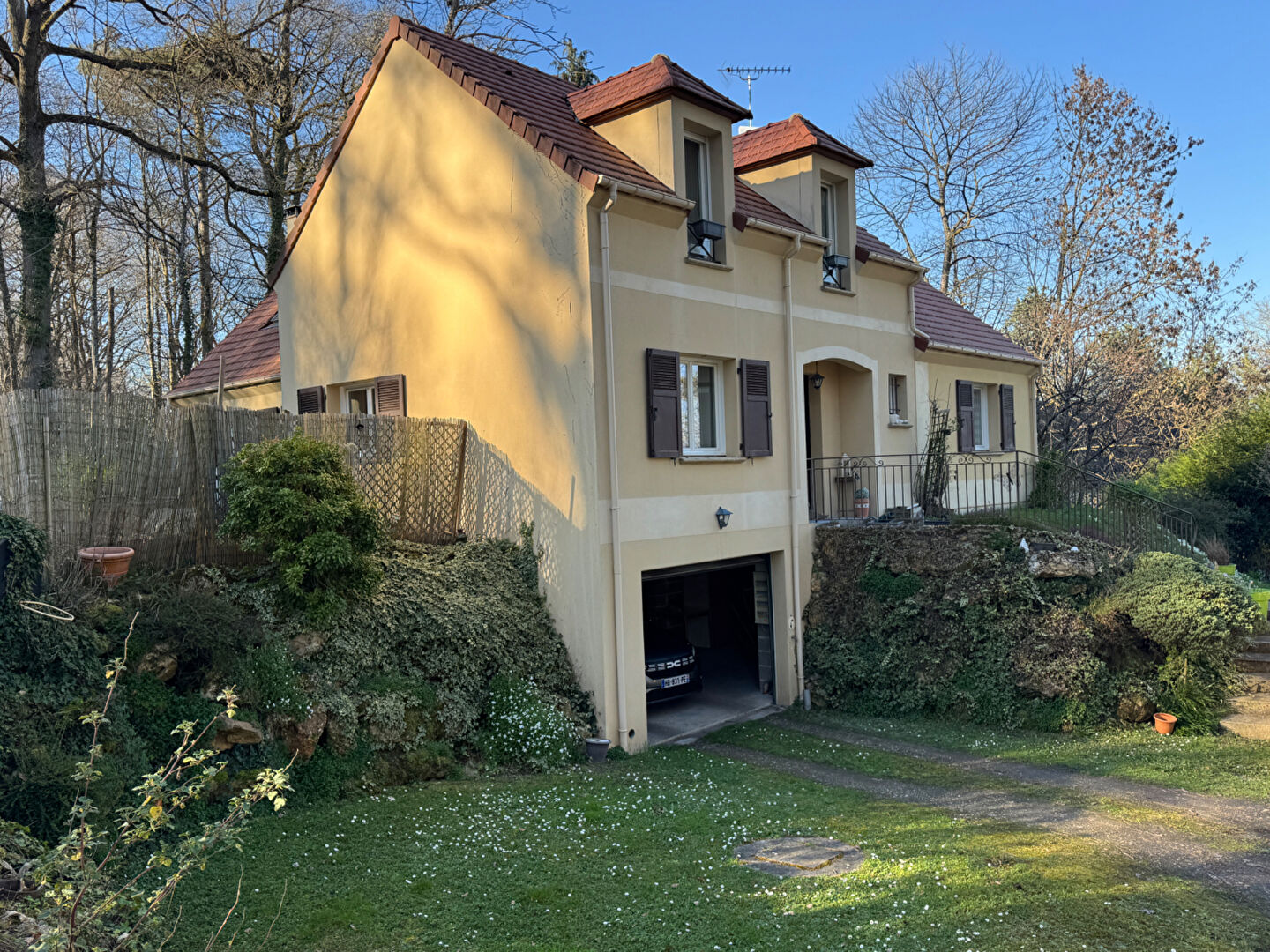 Agence immobilière de Montfort L'Amaury Immobilier - Montfort L'Amaury Immobilier