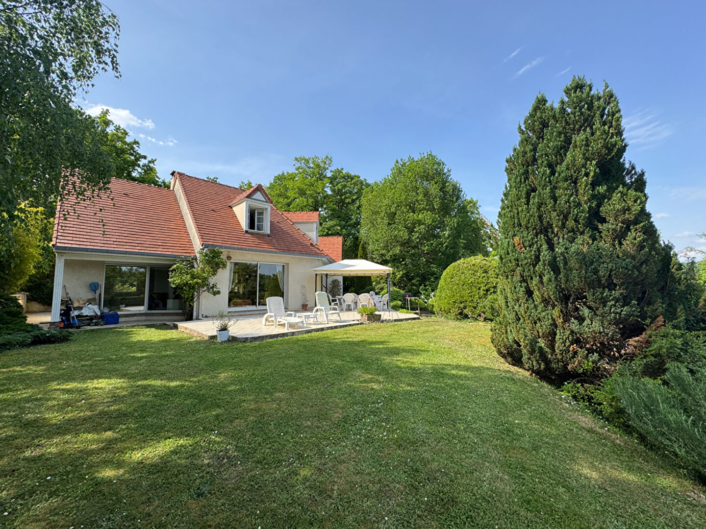 Agence immobilière de Montfort L'Amaury Immobilier - Montfort L'Amaury Immobilier