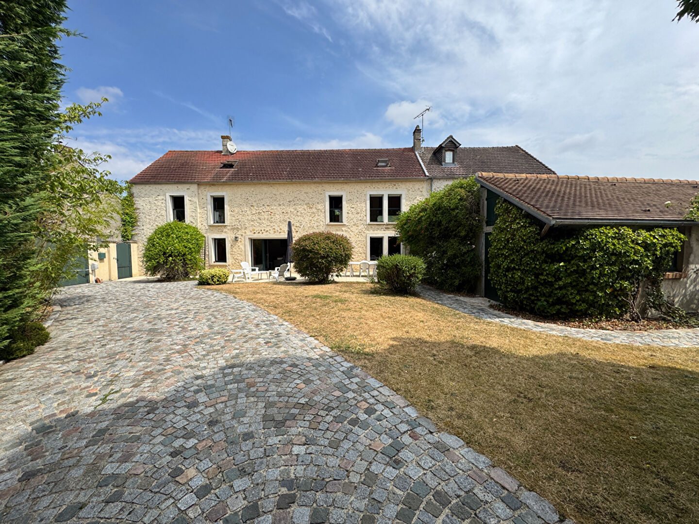 Agence immobilière de Montfort L'Amaury Immobilier - Montfort L'Amaury Immobilier