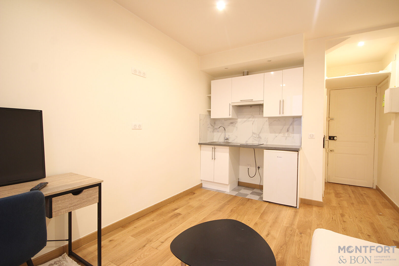 Photo Appartement Meublé Paris 1 pièce - 16.65 m² image 2/6