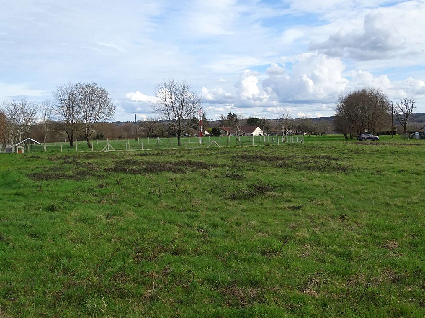 Photo Terrain Saint Front De Pradoux 2603 m2 image 3/4