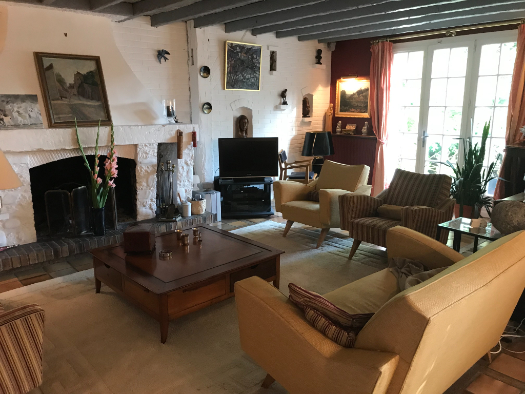 Photo VASTE  MAISON AVEC PISCINE A ST LEU LA FORET image 4/6