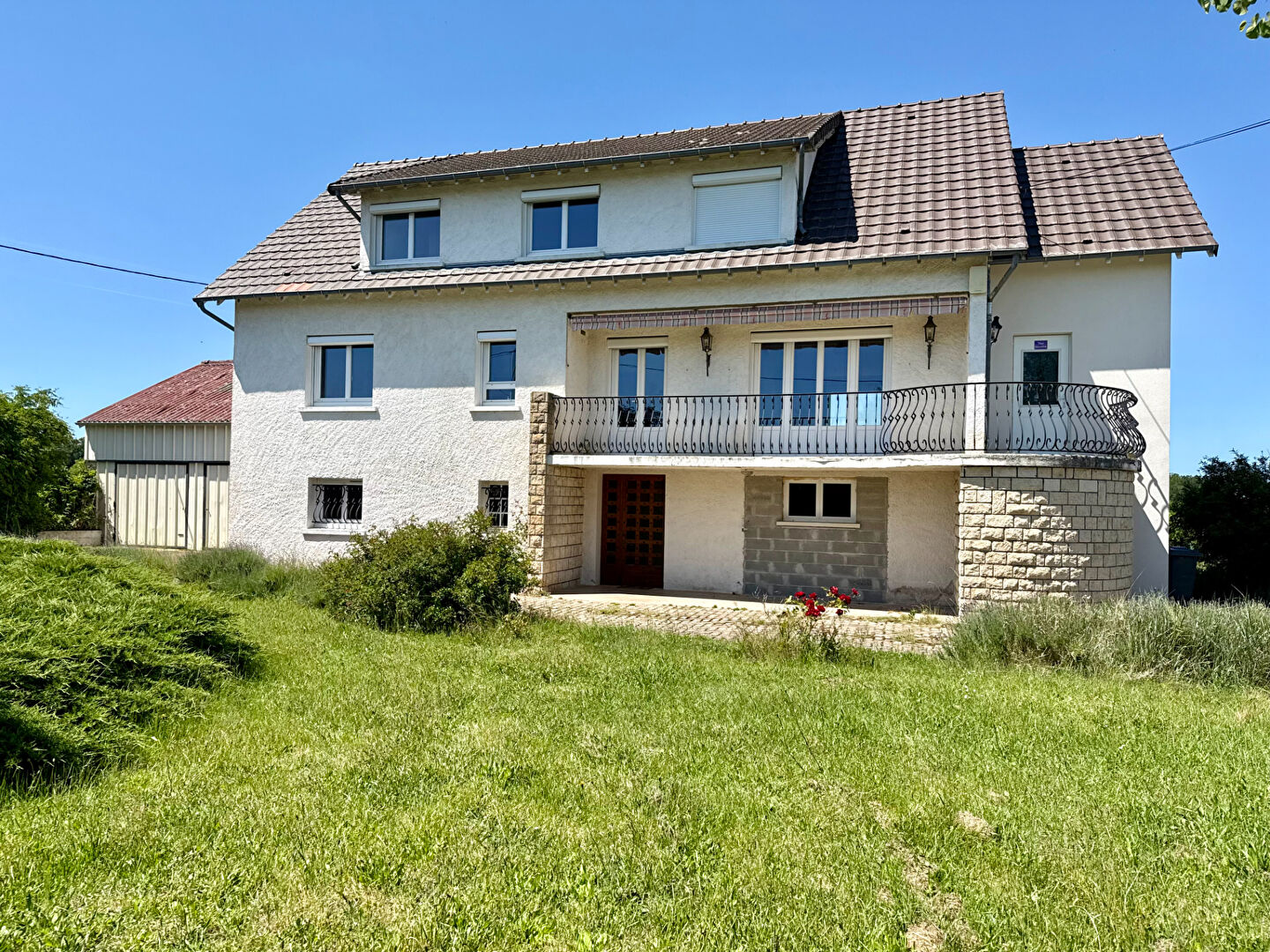 Grande Maison Familiale Lusigny 8 pièce(s) 306.57 m²