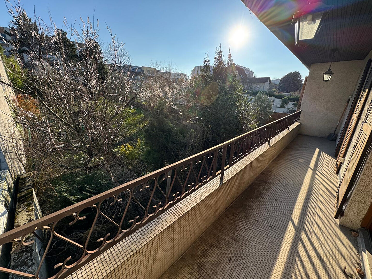 Photo Maison / Immeuble - Terrain 595m²  - Métro L11 image 4/6