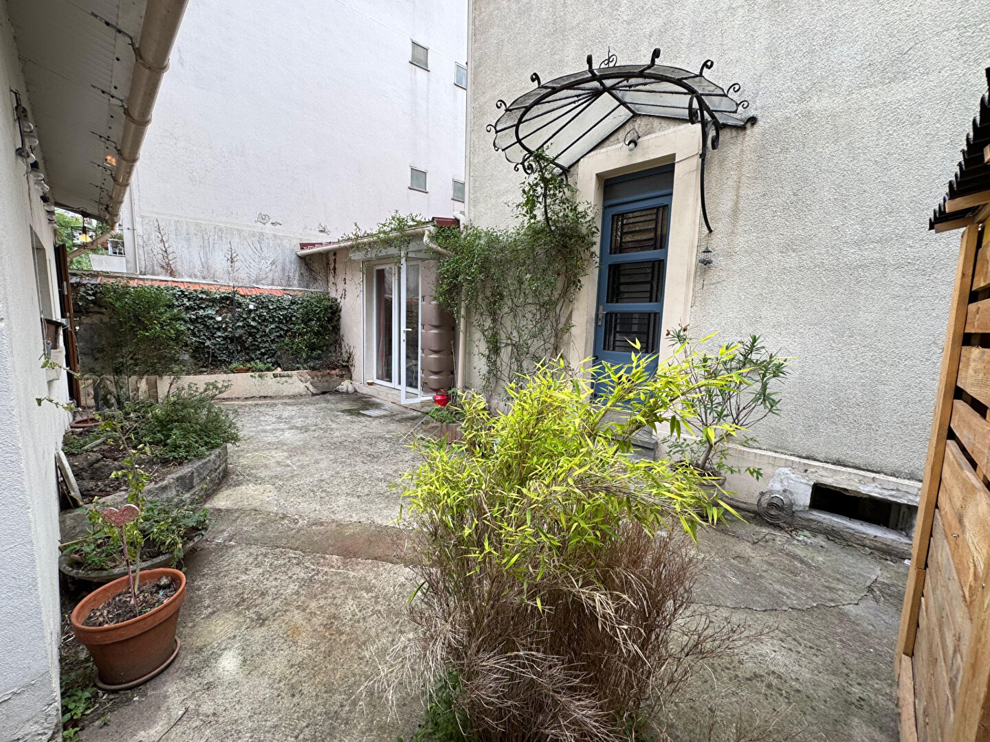 Noisy le sec - Maison + Dépendance