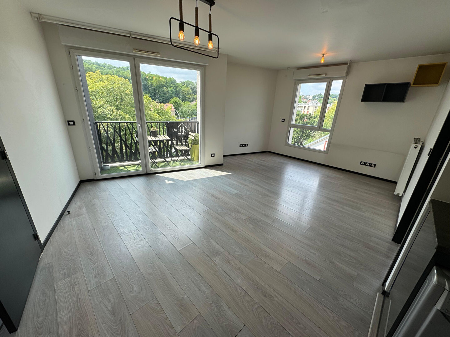 Photo Noisy le sec - 3 Pièces - Dernier étage - Balcon - Parking image 3/6