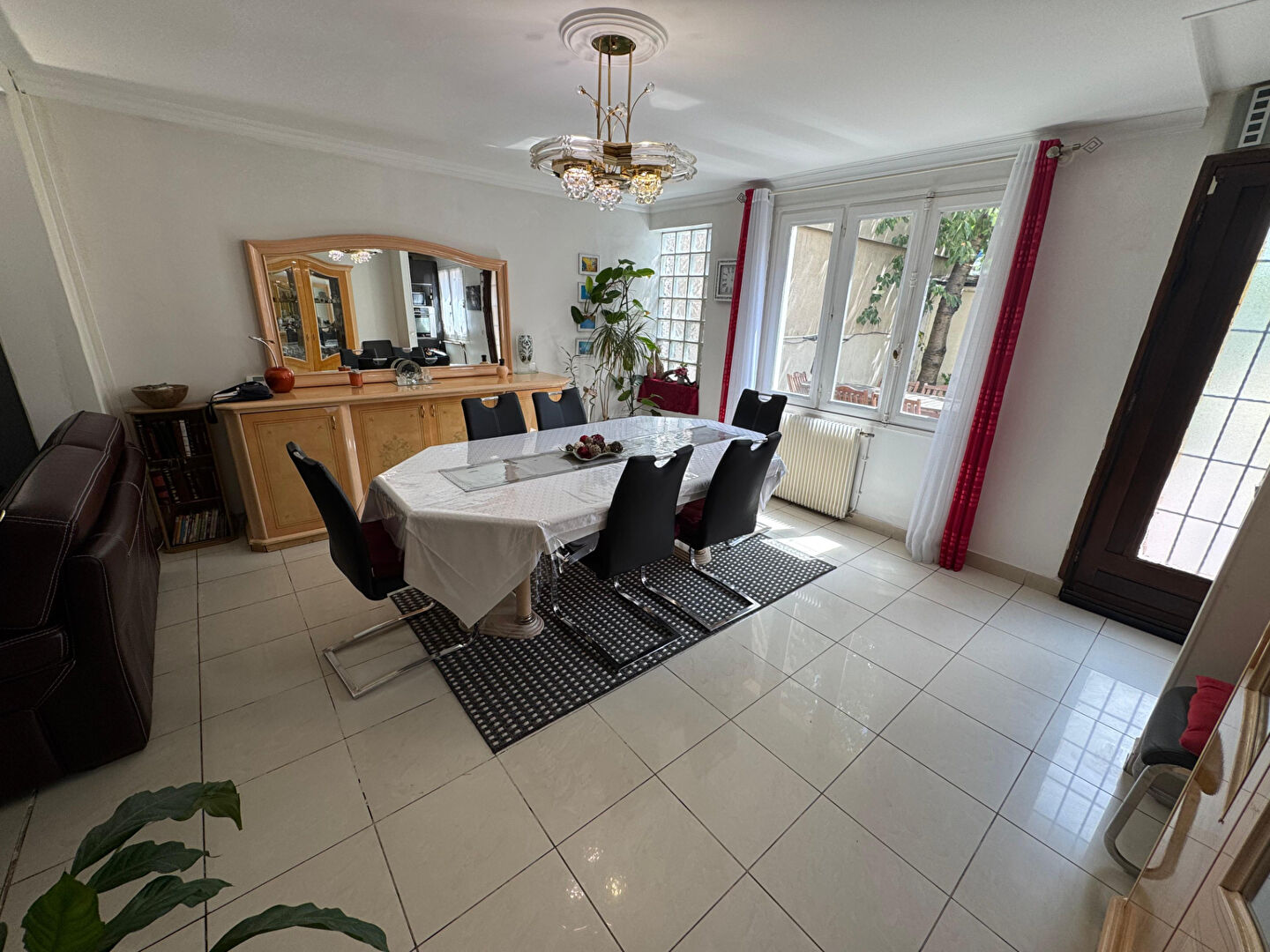 Photo Maison 5 pièces 110 m² - Métro L11 -  Jardin + Garage image 5/6