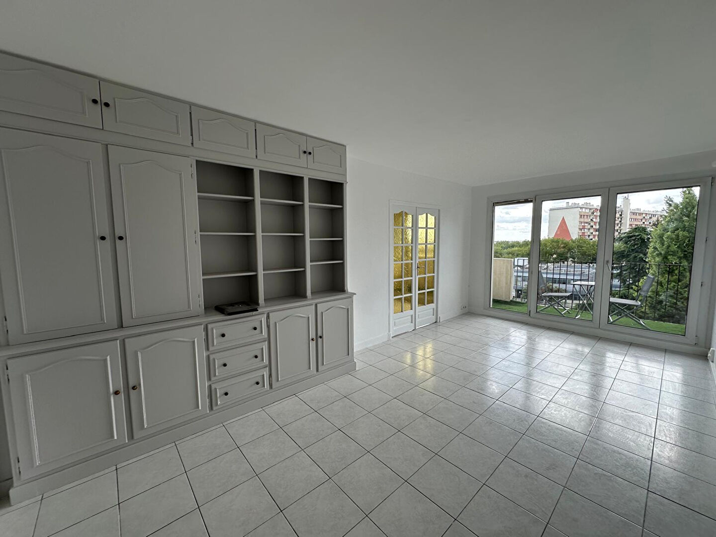 Photo Appartement 4 pièces à louer à Romainville - Secteur Hôpital André Grégoire image 5/6