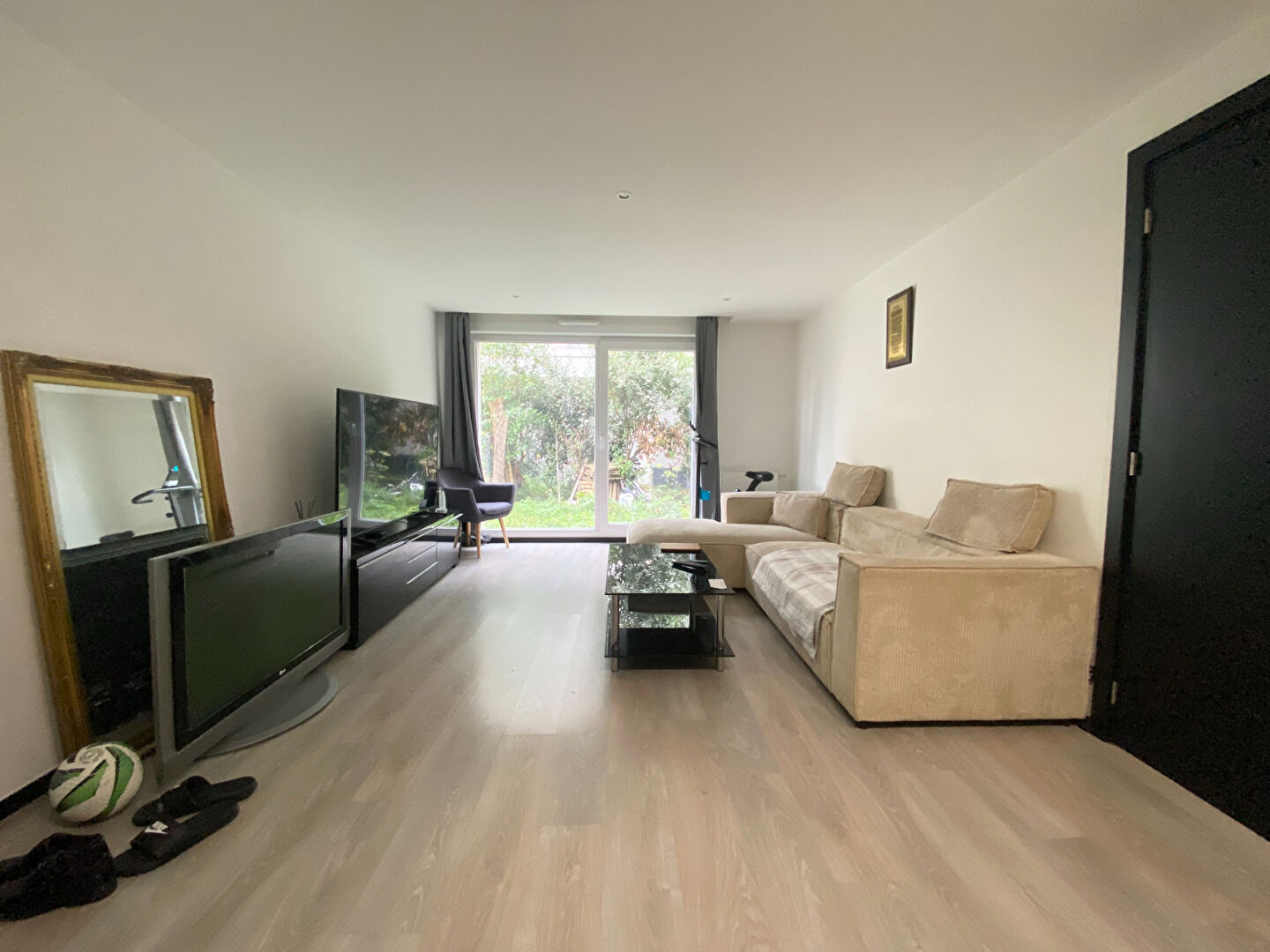 Romainville Appartement 2 pièces avec jardin