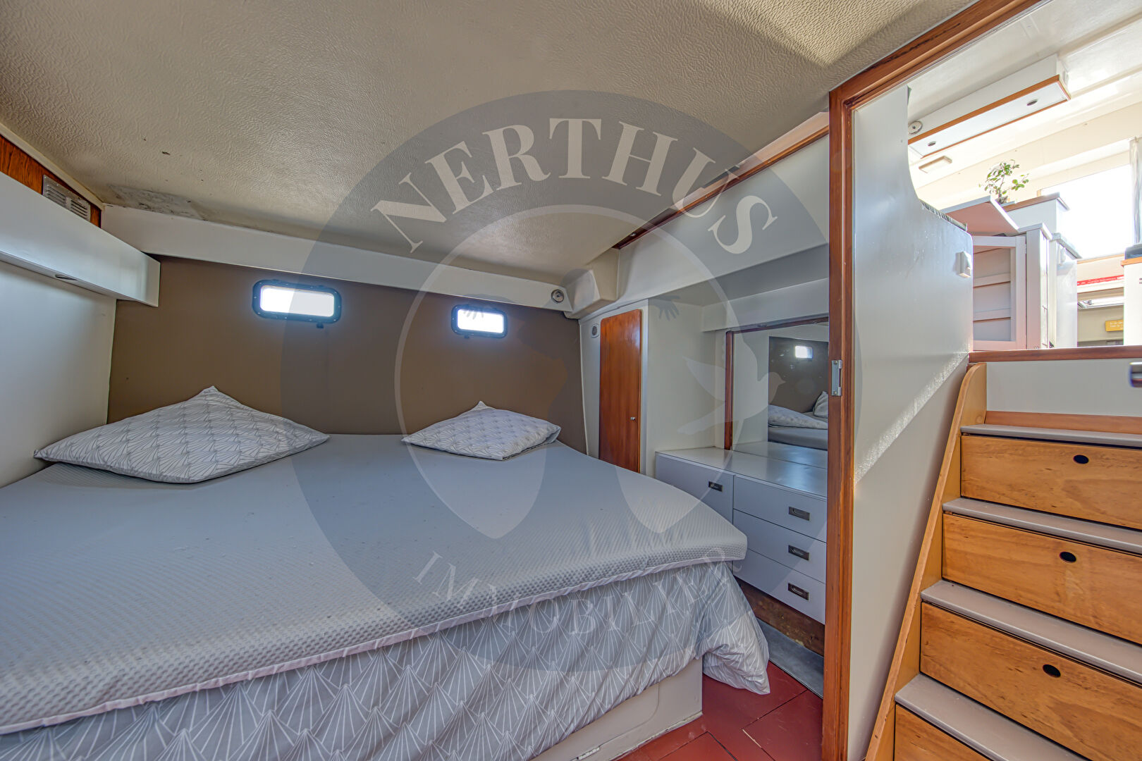 Photo logement atypique sur l'eau avec 2 chambres image 5/6