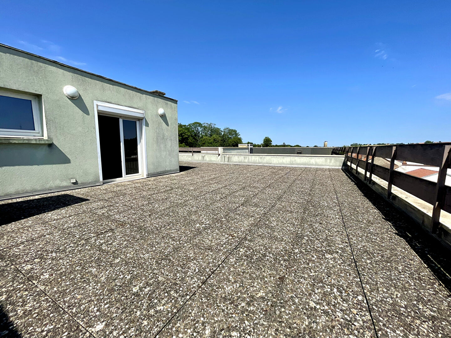 Photo Duplex 256 m2 avec rooftop image 2/6