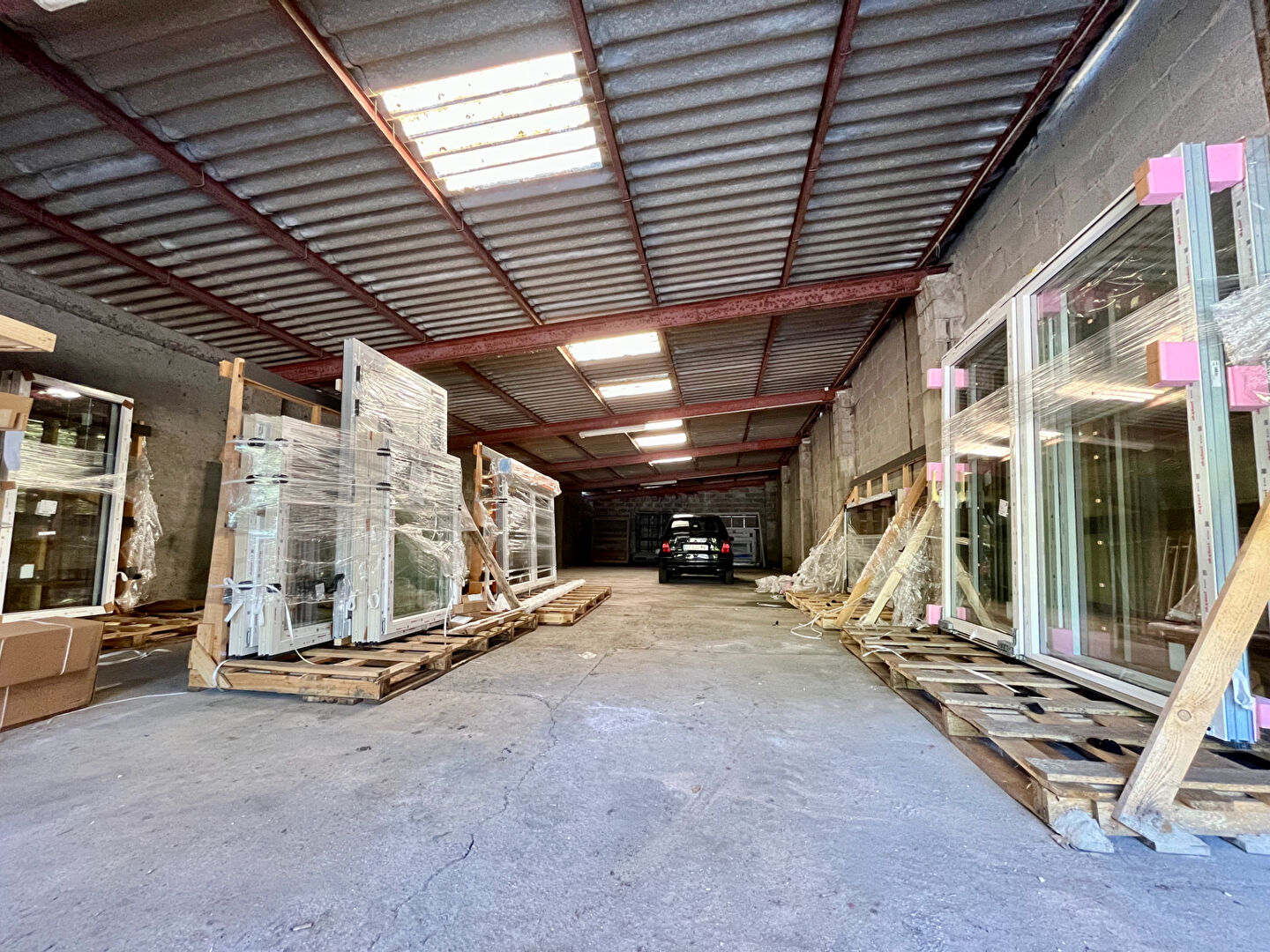 Photo Dépôt Keskastel 184 m2 image 3/3