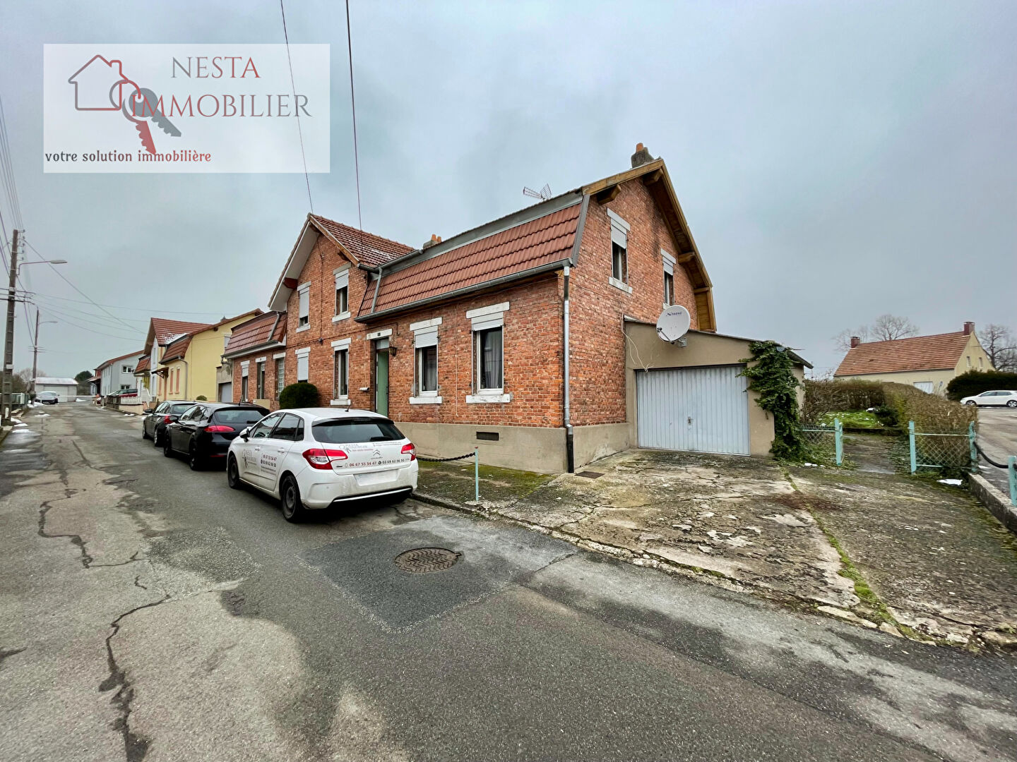 Photo Maison 6 pièces 140 m2 image 1/6