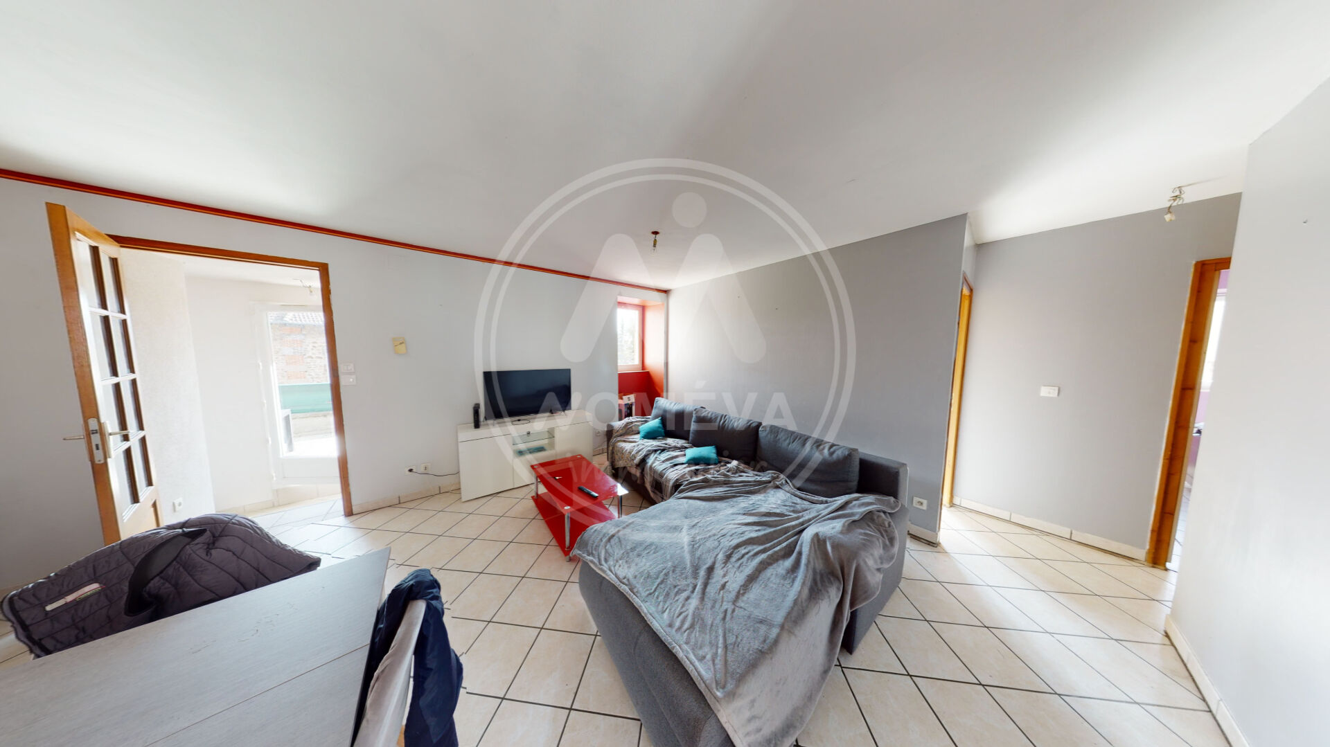 Photo EXCLUSIVITÉ - Immeuble - Montfaucon-en-Velay - 10 pièce(s) 193 m2 image 5/6