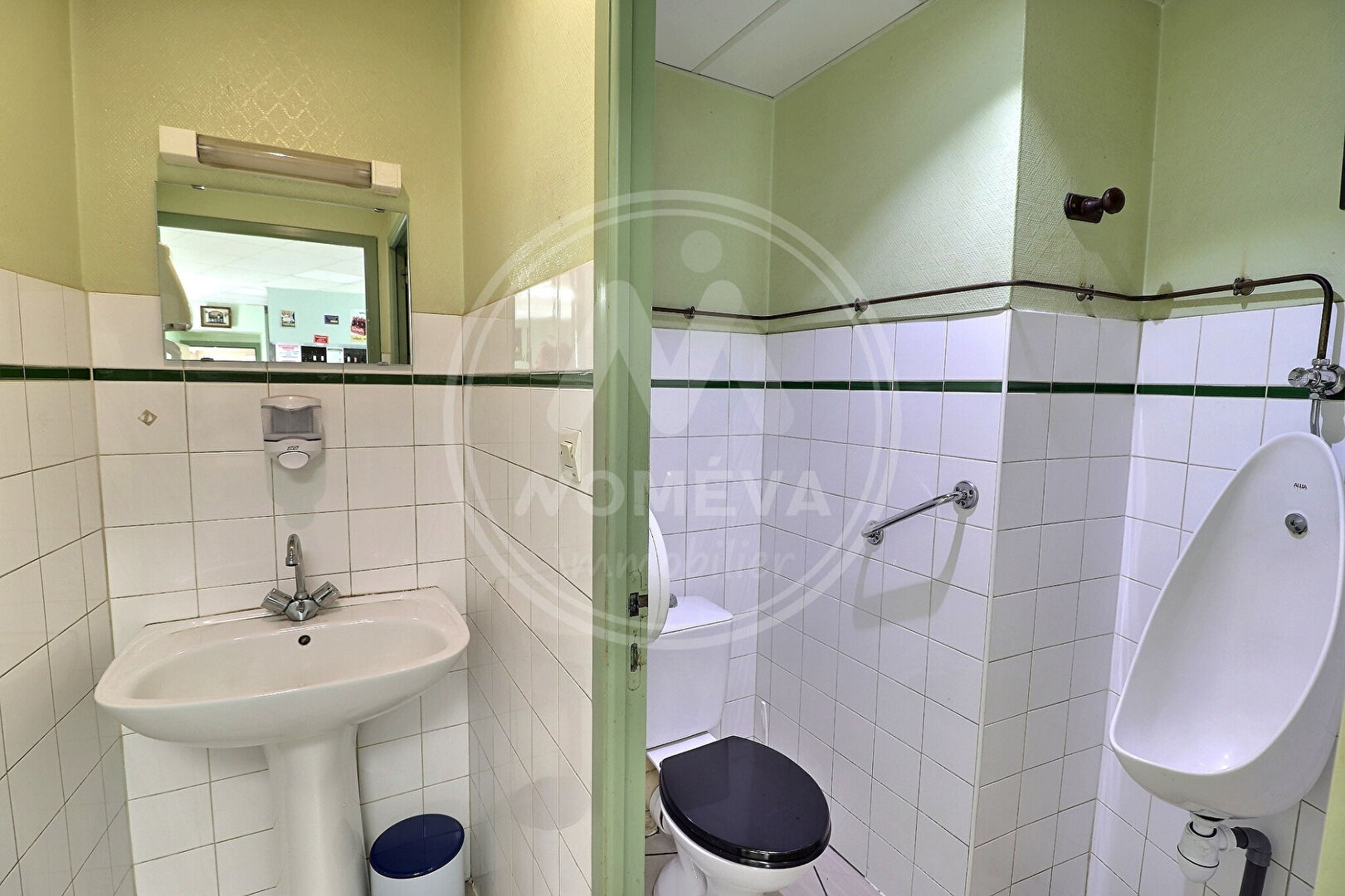 Photo Fonds de commerce - Dunières 88 m2 image 6/6