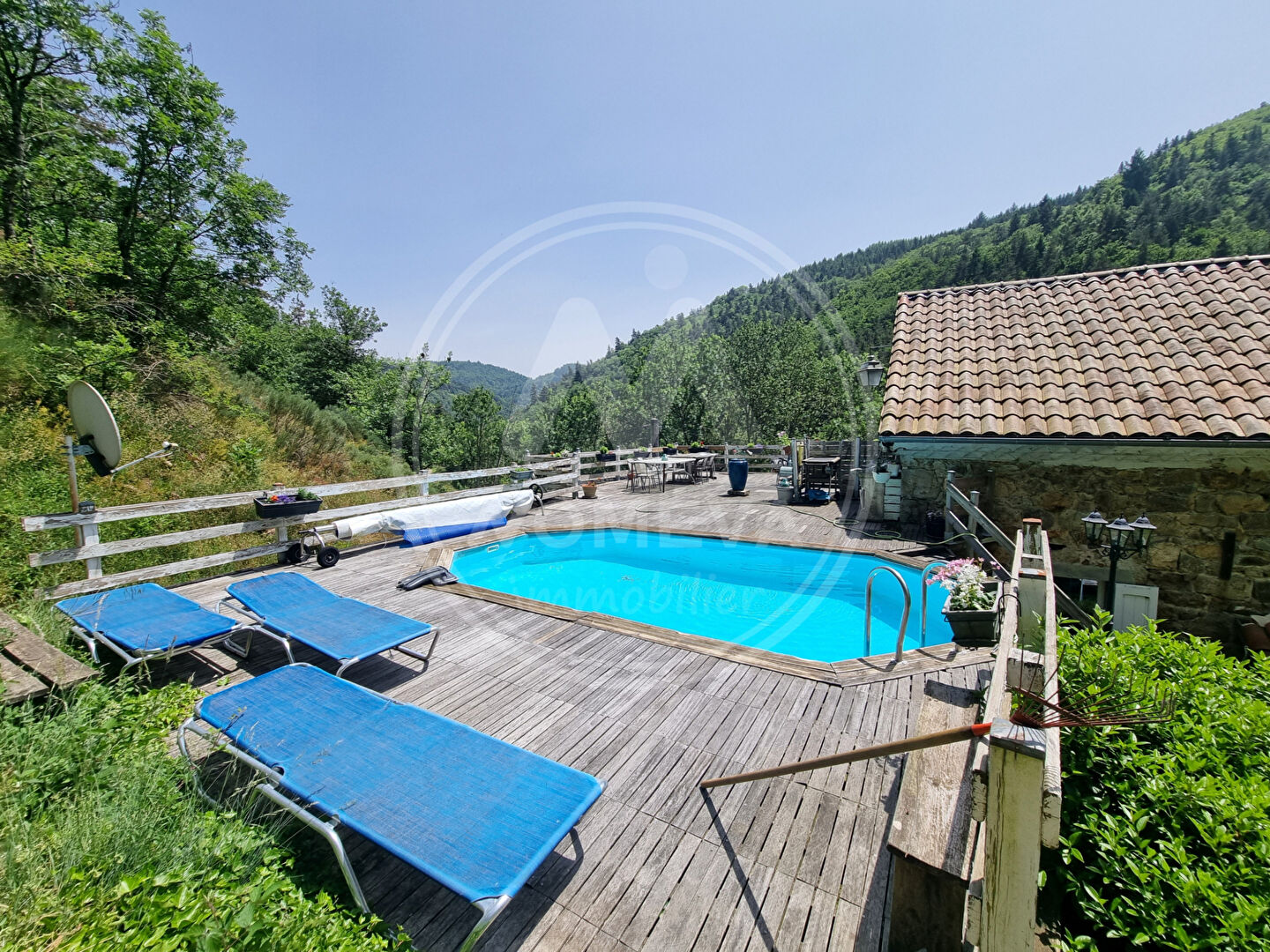 Agence immobilière de NOMEVA Immobilier Montfaucon en velay - NOMÉVA Immobilier