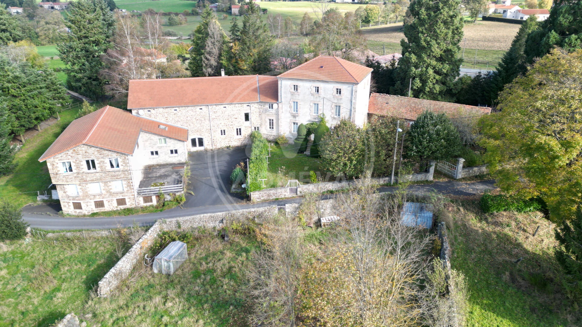 Agence immobilière de NOMEVA Immobilier Montfaucon en velay - NOMÉVA Immobilier