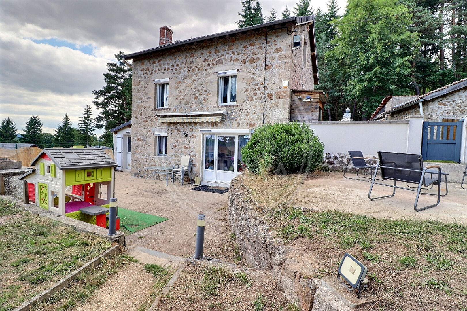 Agence immobilière de NOMEVA Immobilier Montfaucon en velay - NOMÉVA Immobilier