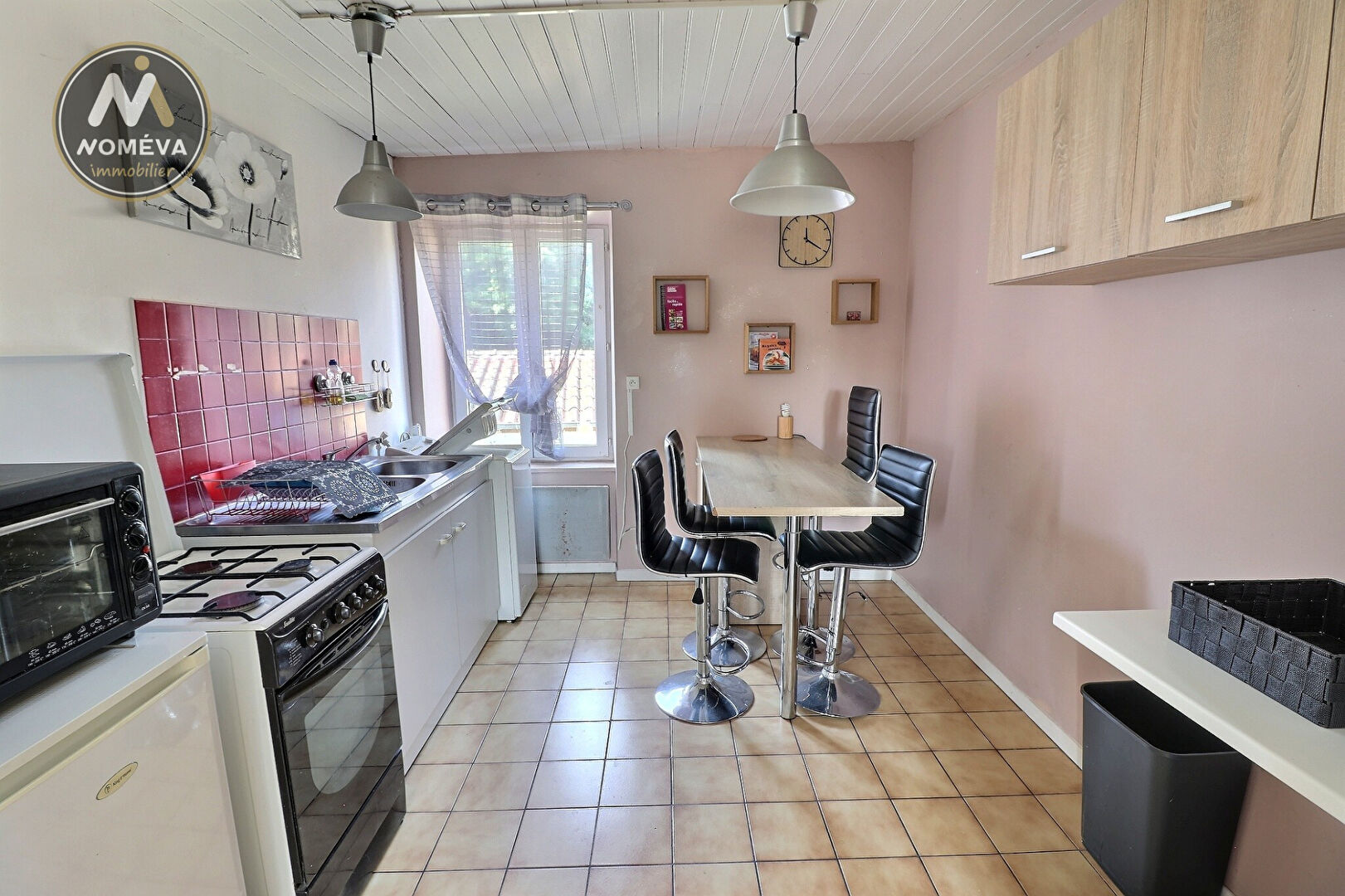 Immeuble - Dunieres 10 pièce(s) 218 m2