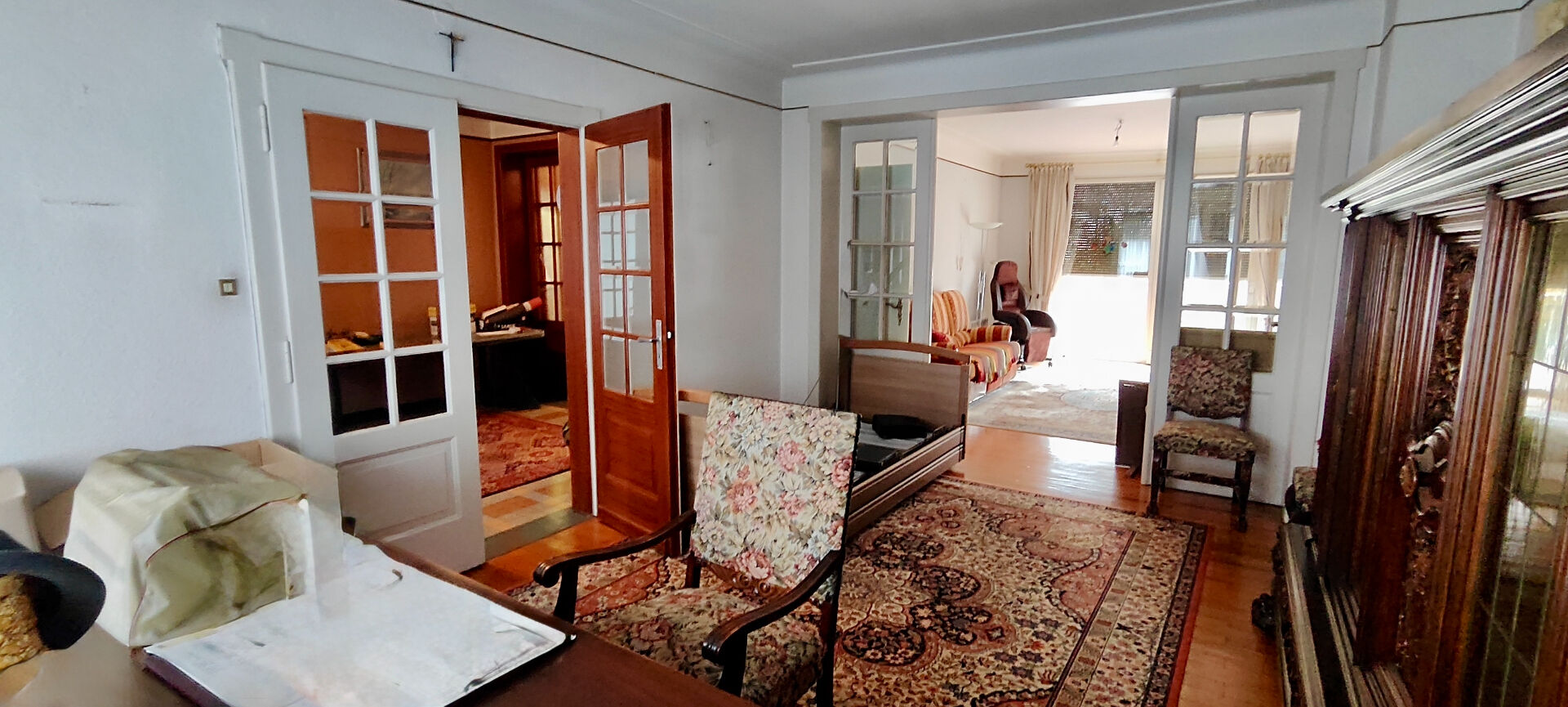 Photo Woelfling-lès-Sarreguemines -  9 pièces - 286m² image 1/6