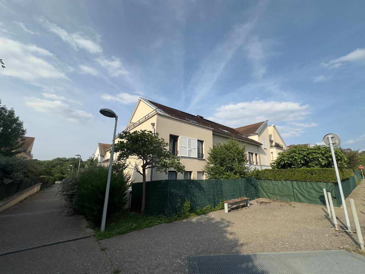 Photo STUDIO AU CENTRE DE FERRIERES EN BRIE image 6/6